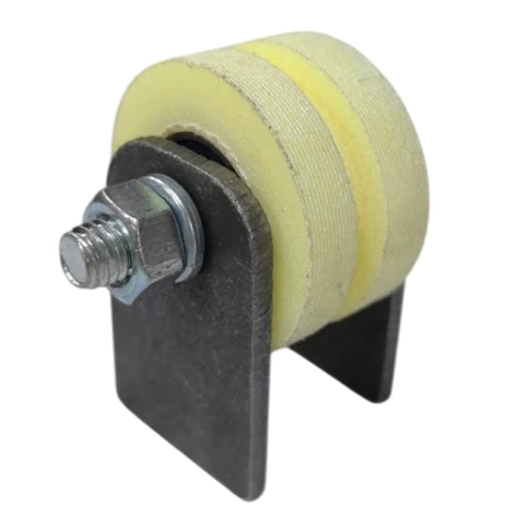 Ролик d40 мм Р2408 на пластинах под полосу, капролон фото 2